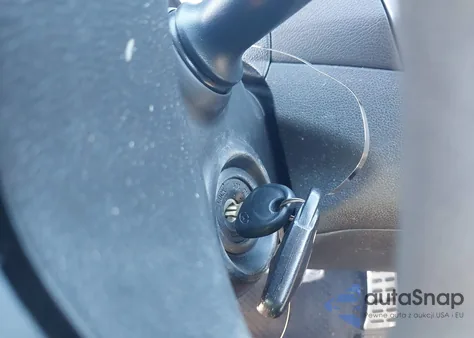 2016 Hyundai Elantra Limited/Se/Value Edition z USA, uszkodzony, nr VIN KMHDH4AEXGU521267